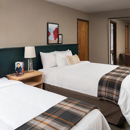 Roaring Brook Ranch Resort Lake George Esterno foto