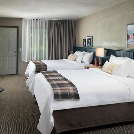 Roaring Brook Ranch Resort Lake George Esterno foto