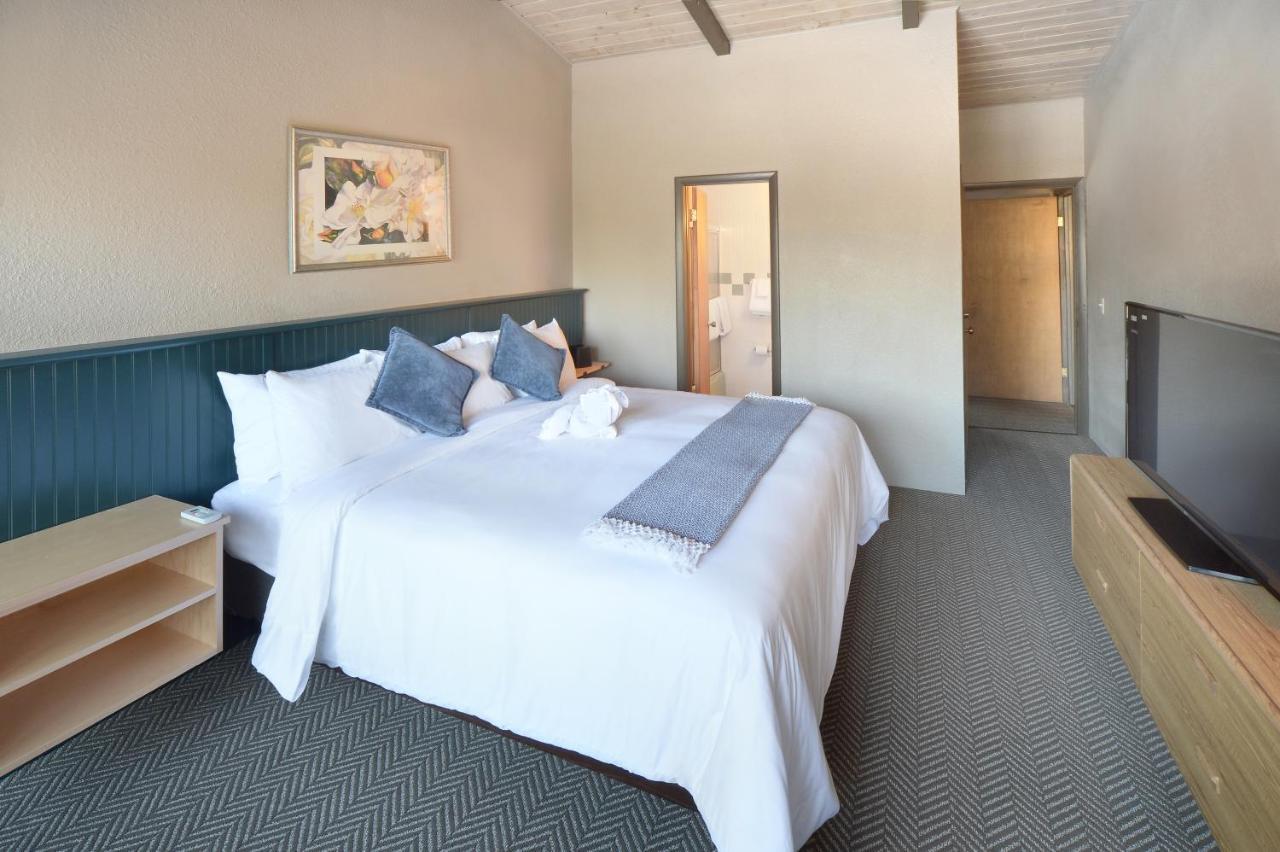 Roaring Brook Ranch Resort Lake George Esterno foto